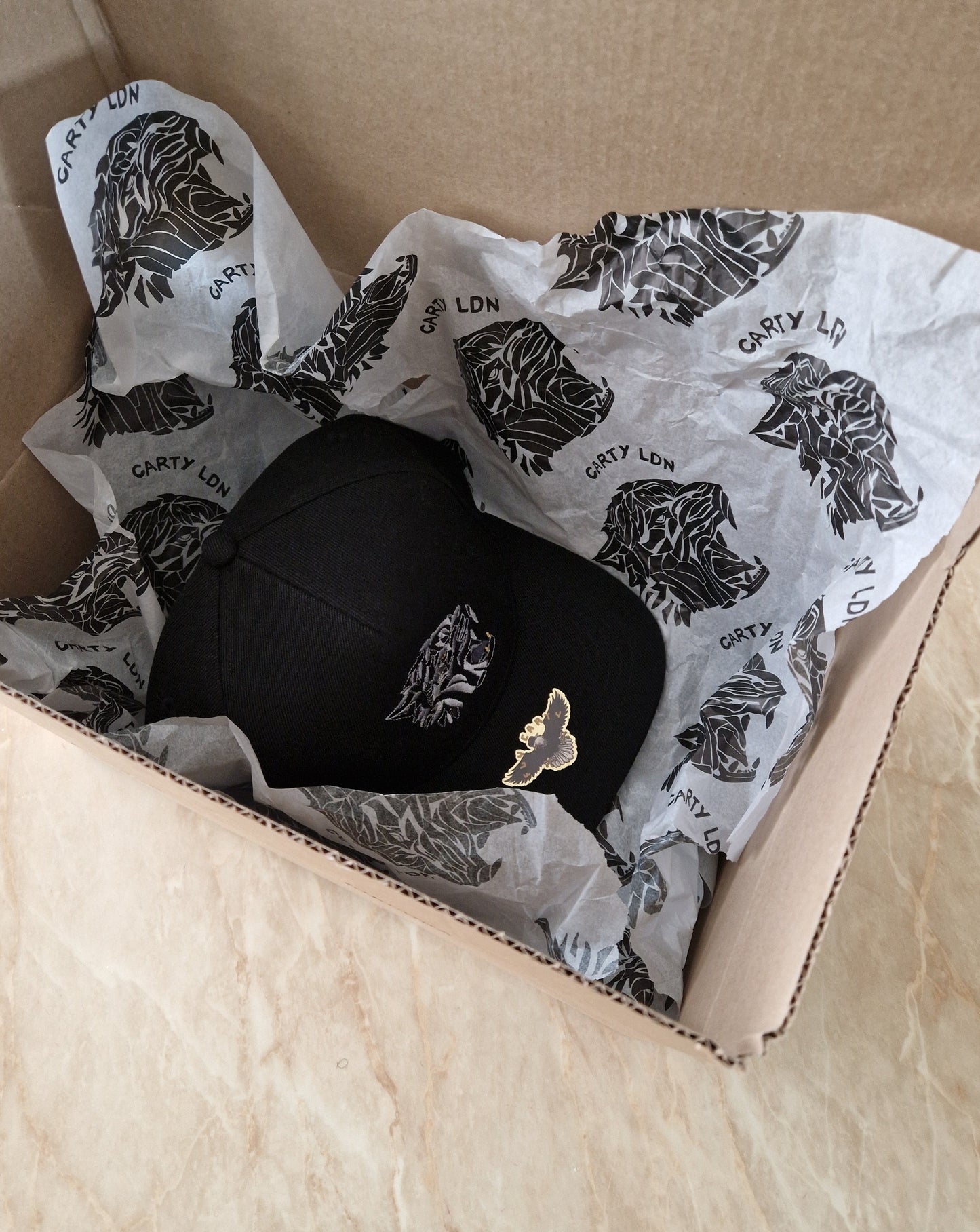 CARTY LDN - Silver Crest Snapback